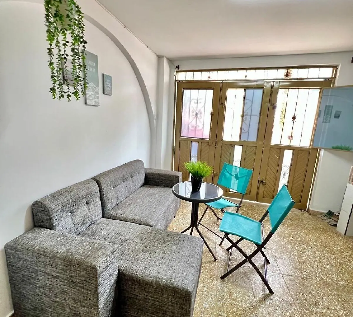 Apartamento Independiente En San Antonio Zona Turistica 卡利